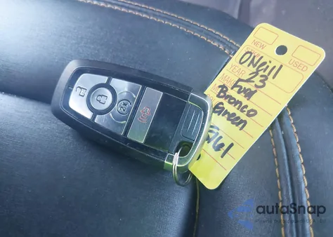 2023 Ford Bronco Badlands z USA, uszkodzony, nr VIN 1FMEE5DP6PLB92444